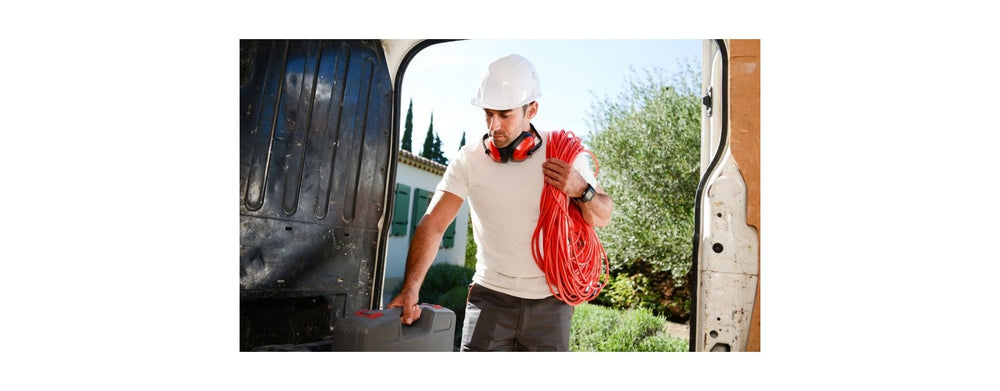 Why Your Van Should Have Foldaway Shelving